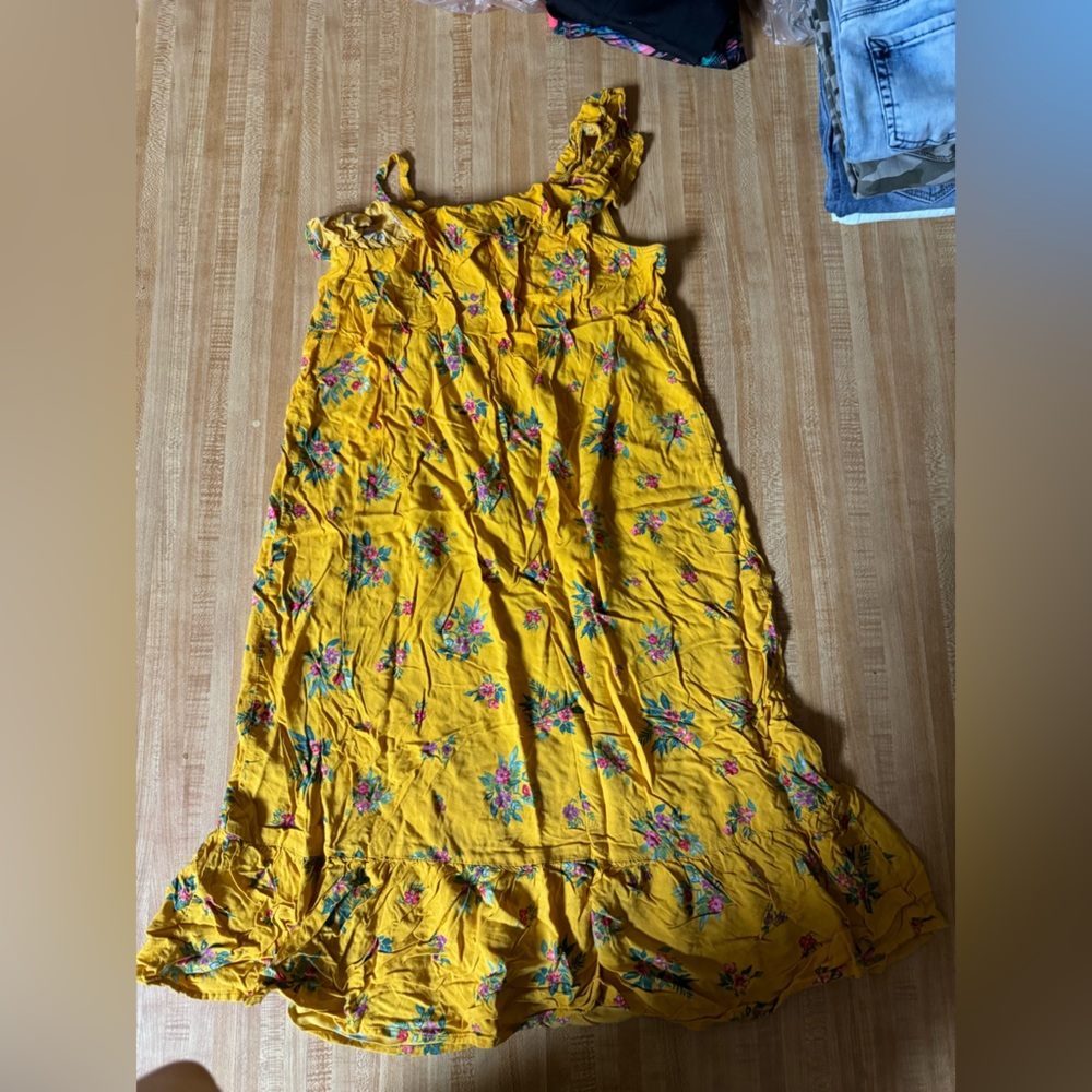 Girls Dress size 10/12